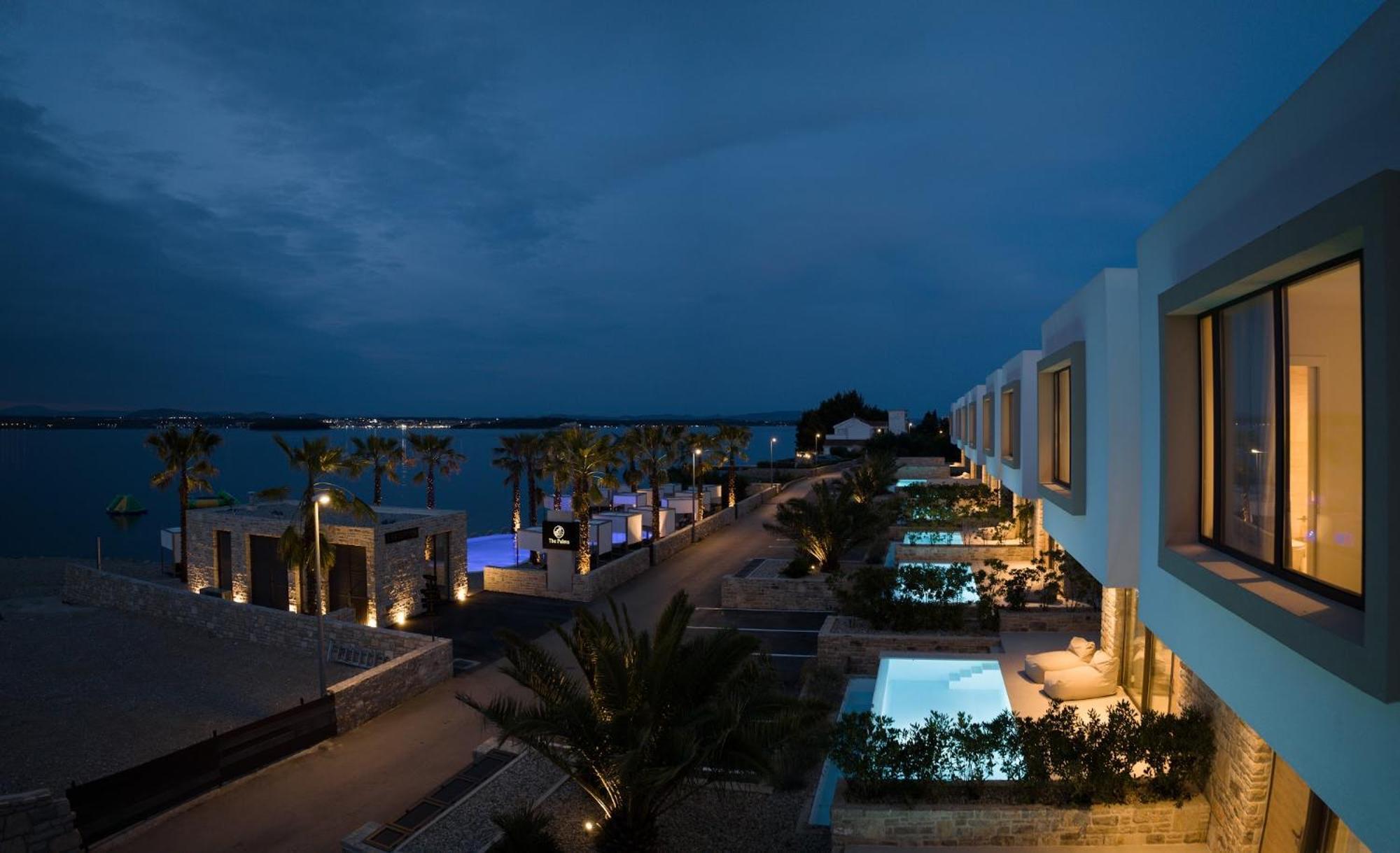 The Palms Resort Tkon Exterior photo