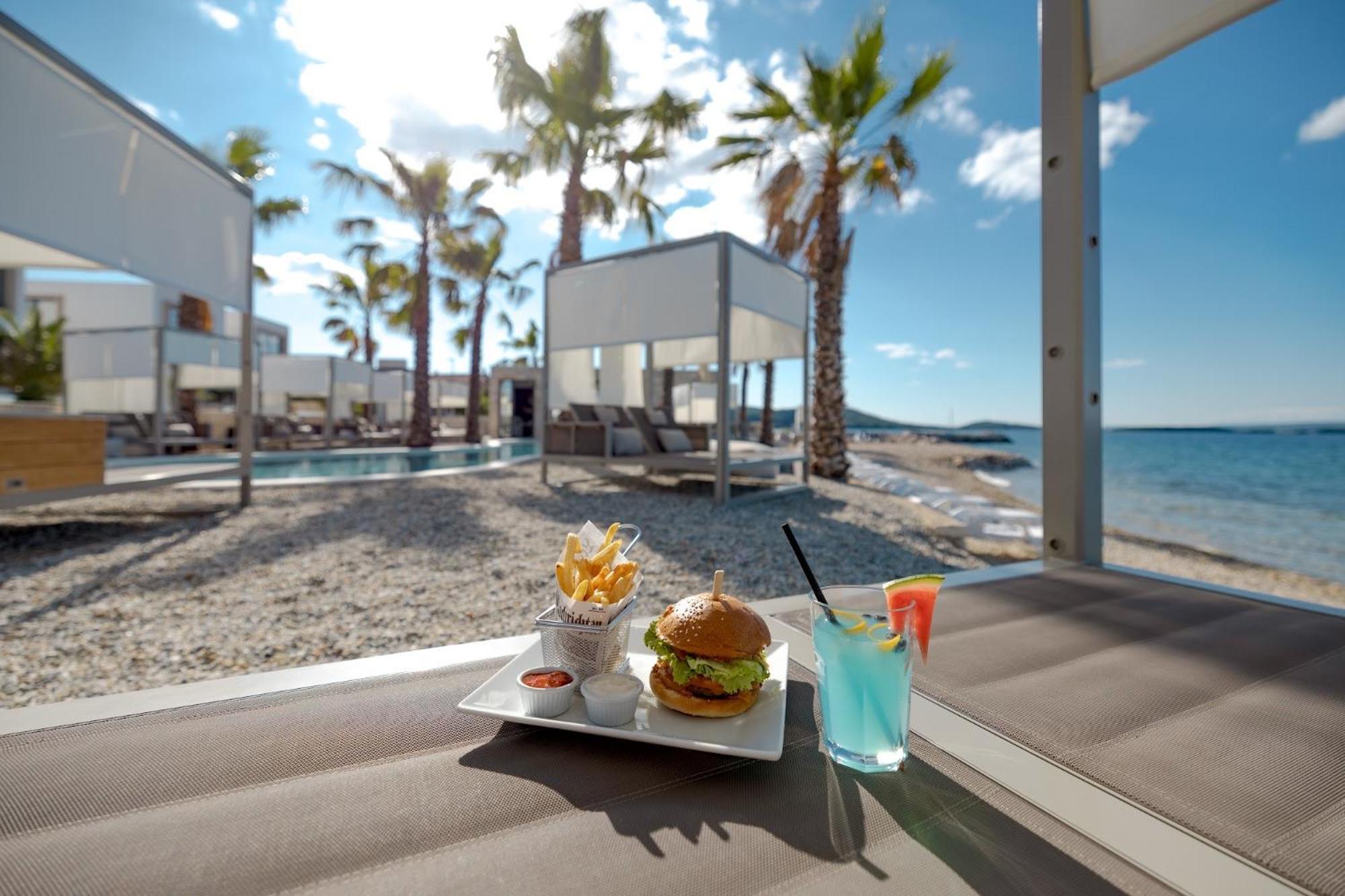 The Palms Resort Tkon Exterior photo